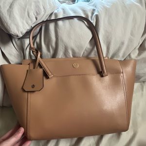Tory Burch Tote - barely used - used like new